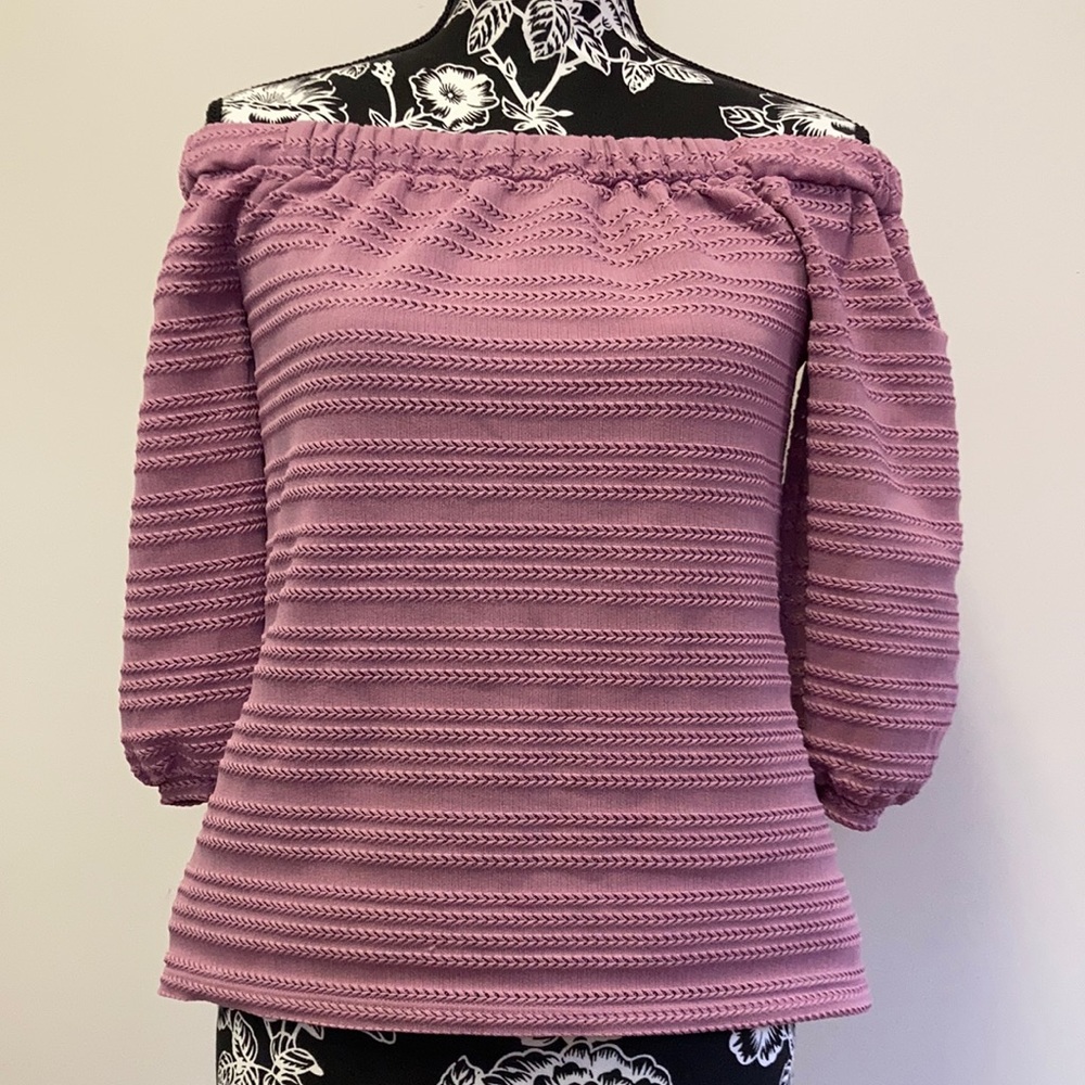 White House Black Market Women’s Pink Off shoulder 3/4 sleeve Top/Size:XS